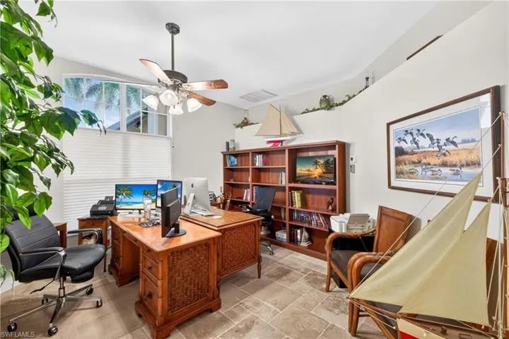 Office den