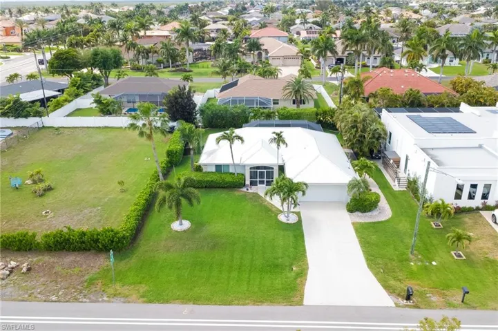 5422 Agualinda Blvd, Cape Coral, Florida 33914