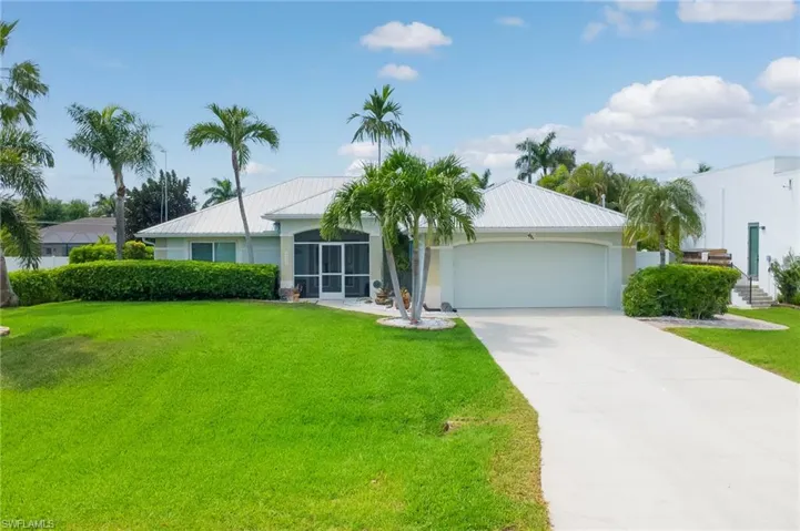 5422 Agualinda Blvd, Cape Coral, Florida 33914