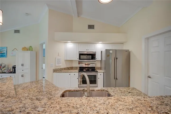 5422 Agualinda Blvd, Cape Coral, Florida 33914