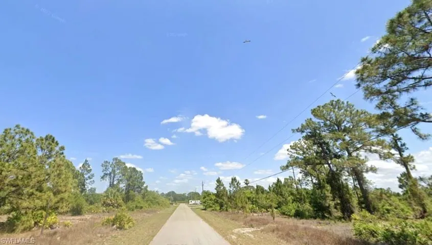 853 Carpenter St E, Lehigh Acres, Florida 33974