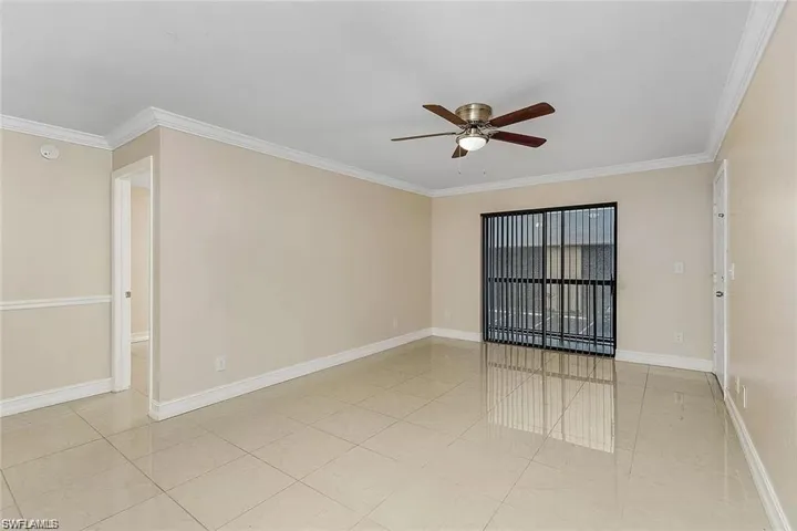 5323  Summerlin  RD, Fort Myers, FL 33919