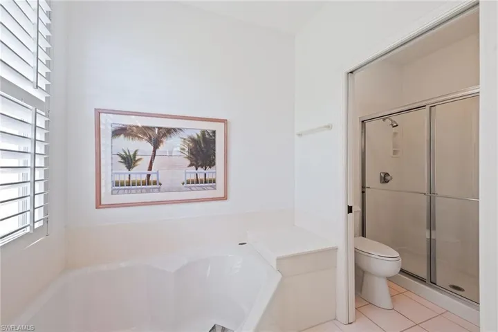 8540  Mystic Greens  WAY, Naples, FL 34113