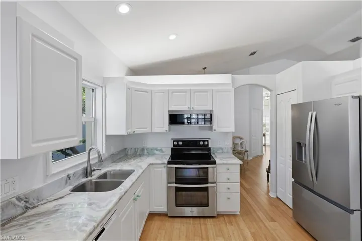 1134 Silverstrand Dr, Naples, Florida 34110