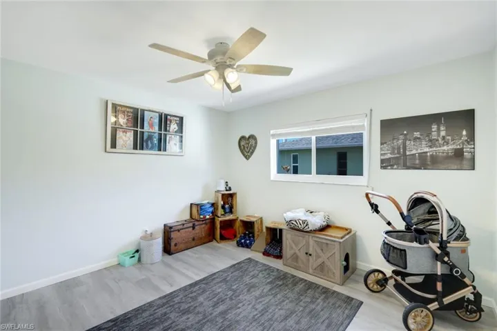 Guest bedroom 1
