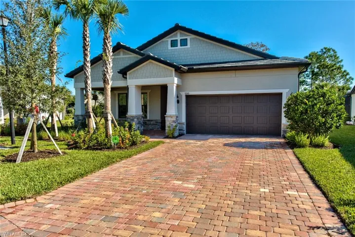 9280  Cormorant  DR, Naples, FL 34120