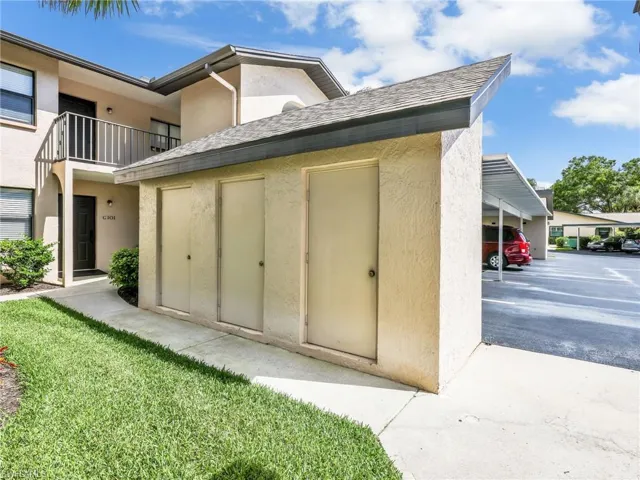 10041 Maddox Ln 102, Bonita Springs, Florida 34135