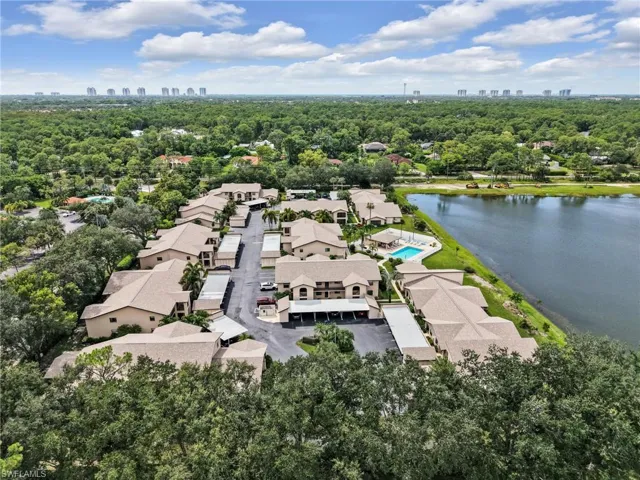 10041 Maddox Ln 102, Bonita Springs, Florida 34135
