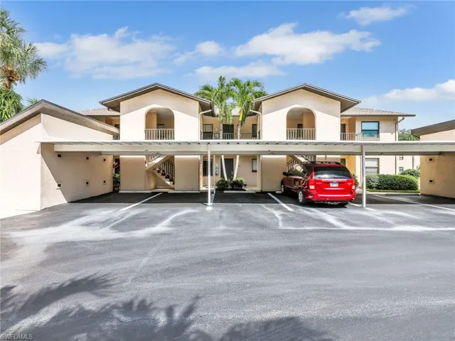 10041 Maddox Ln 102, Bonita Springs, Florida 34135