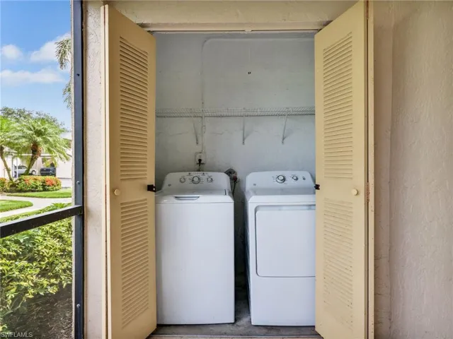 10041 Maddox Ln 102, Bonita Springs, Florida 34135