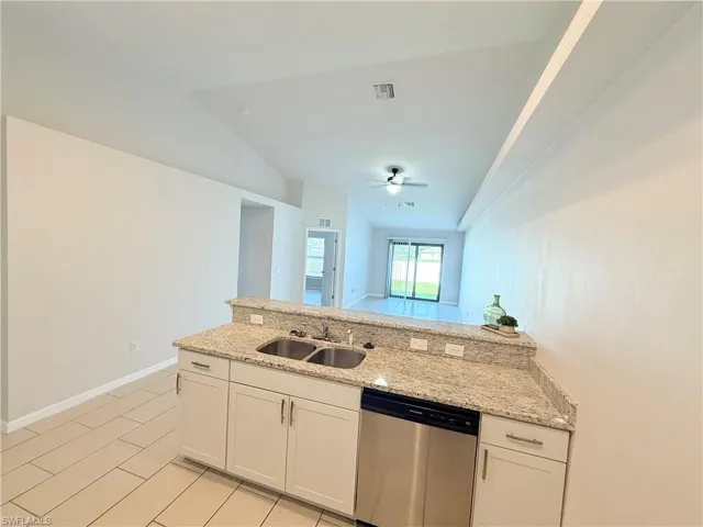1405 Nelson Rd N, Cape Coral, Florida 33993