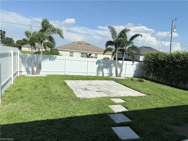 1405 Nelson Rd N, Cape Coral, Florida 33993
