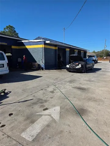 336  Gunnery S RD, Lehigh Acres, FL 33973