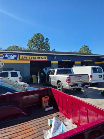 336  Gunnery S RD, Lehigh Acres, FL 33973