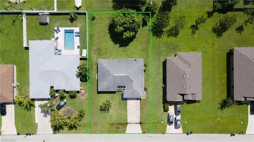 919 SE 5th  PL, Cape Coral, FL 33990