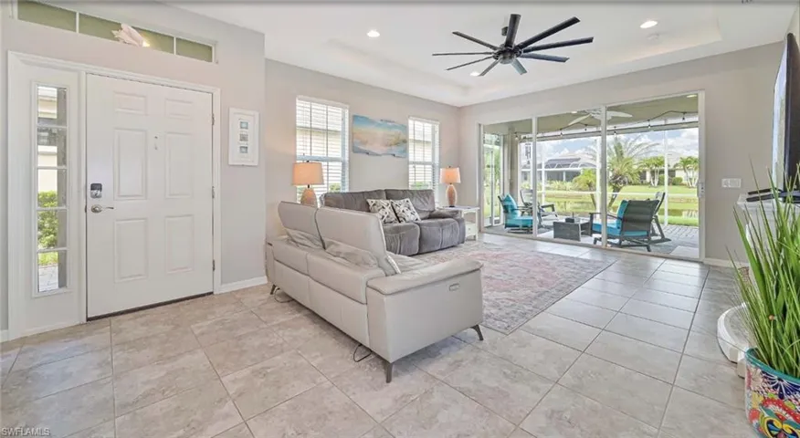 2703 Vareo Ct N, Cape Coral, Florida 33991