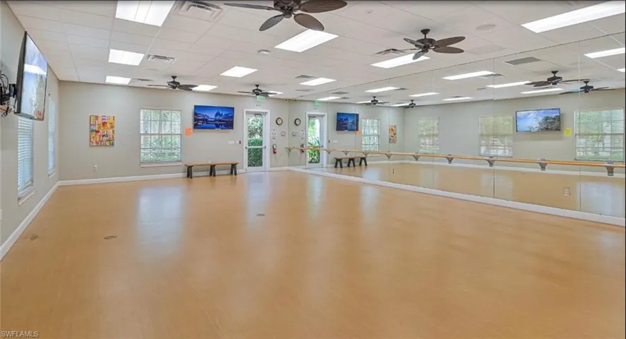 2703 Vareo Ct N, Cape Coral, Florida 33991