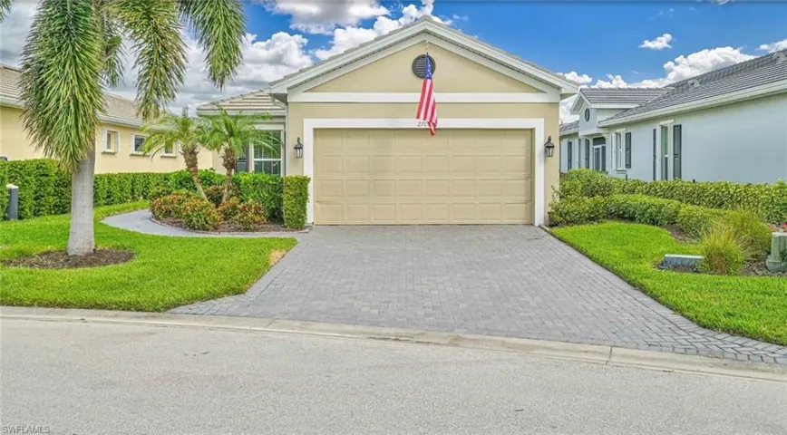 2703 Vareo Ct N, Cape Coral, Florida 33991