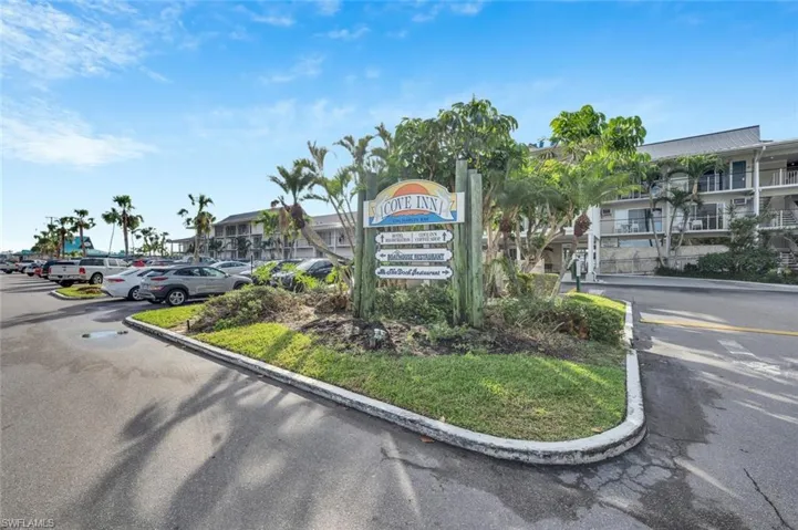 900 Broad Ave S # 2c, Naples Fl 34102