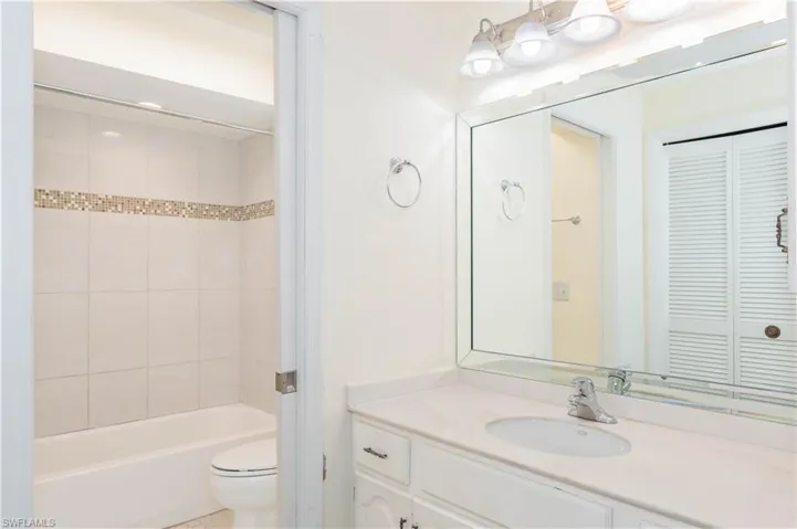 4468  Beechwood Lake  DR, Naples, FL 34112
