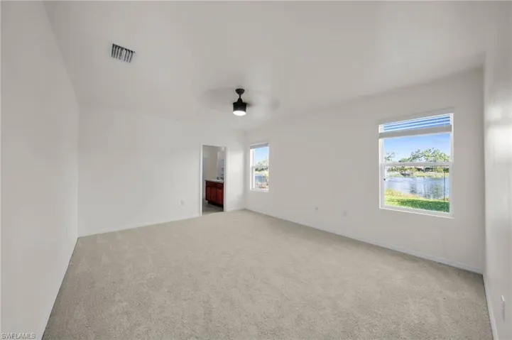 3477 Acapulco Cir, Cape Coral, Florida 33909