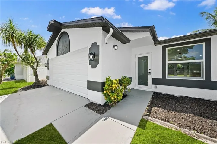 2931 Sw 11th Ct, Cape Coral, Florida 33914