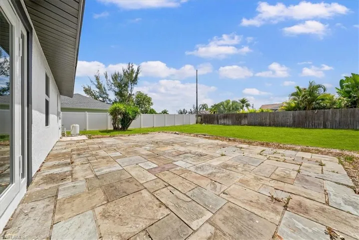 2931 Sw 11th Ct, Cape Coral, Florida 33914