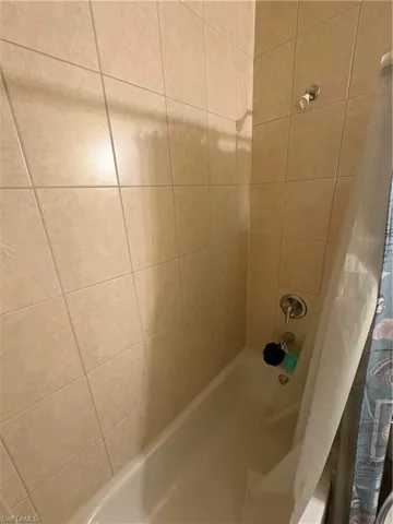 2500 Storter Ave, Naples, Florida 34112