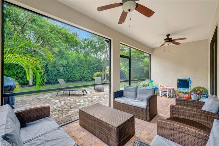 14486  Tuscany Pointe  TRL, Naples, FL 34120