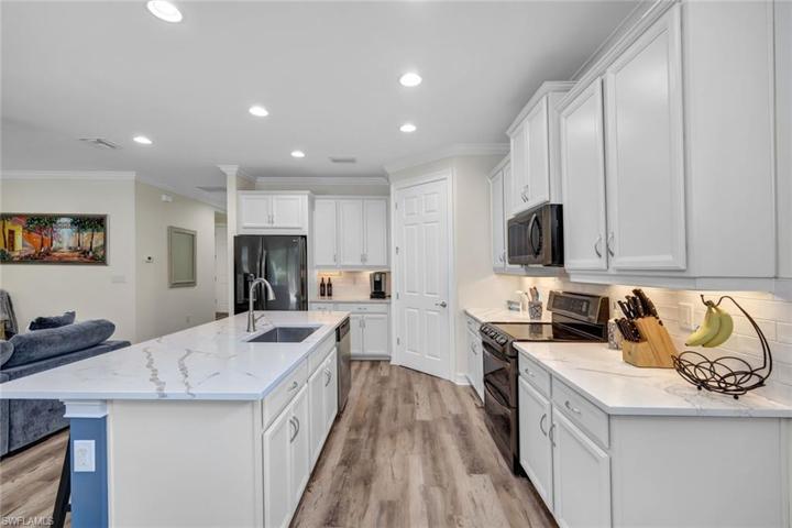 14486  Tuscany Pointe  TRL, Naples, FL 34120