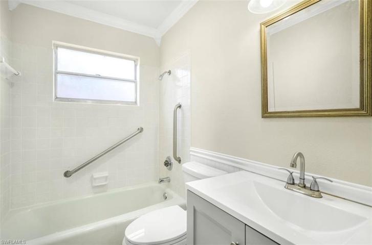 808  Pate  ST, Avon Park, FL 33825