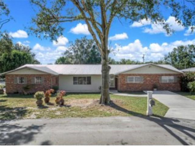 808  Pate  ST, Avon Park, FL 33825