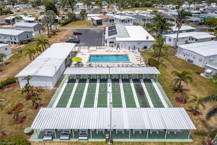 101  Elise  DR, Fort Myers, FL 33908