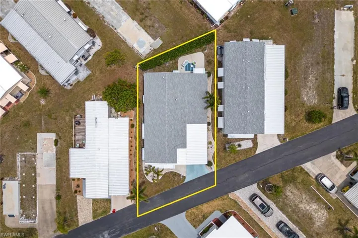 101  Elise  DR, Fort Myers, FL 33908
