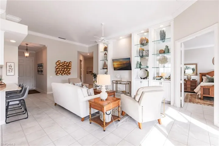 4352  Montalvo  CT, Naples, FL 34109
