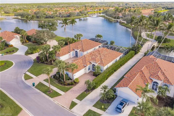 4352  Montalvo  CT, Naples, FL 34109