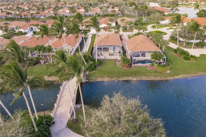 4352  Montalvo  CT, Naples, FL 34109