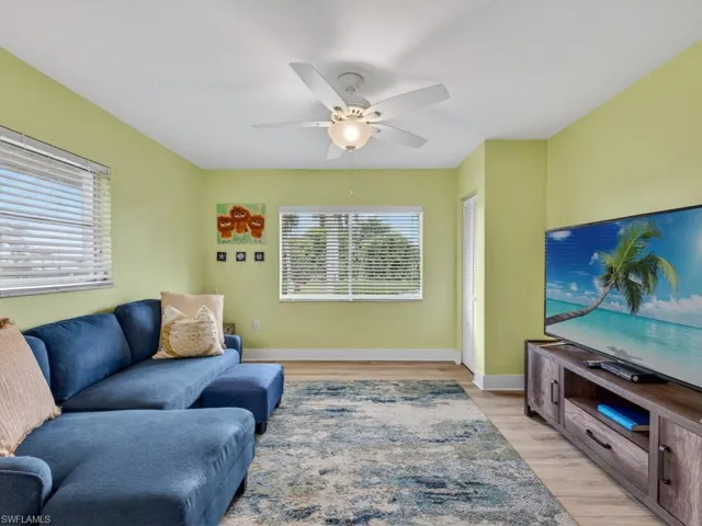 1585 Jamaica Ct, Marco Island, Florida 34145