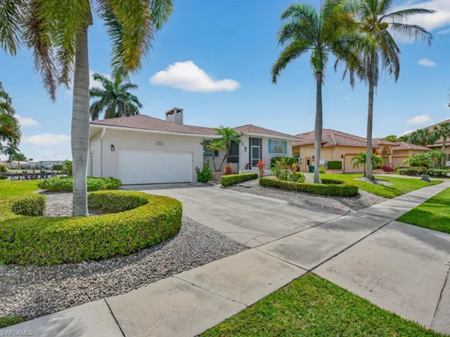 1585 Jamaica Ct, Marco Island, Florida 34145