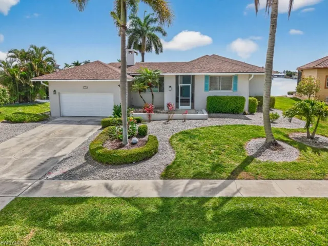 1585 Jamaica Ct, Marco Island, Florida 34145