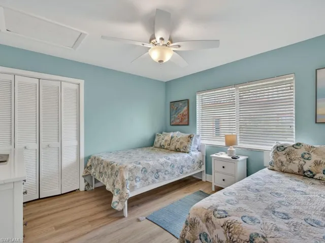 1585 Jamaica Ct, Marco Island, Florida 34145