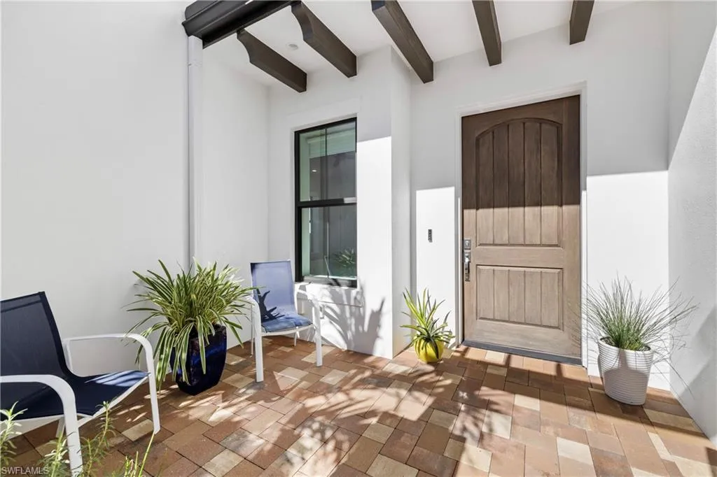 16304 Corsica WAY, Naples, FL 34110,225053618