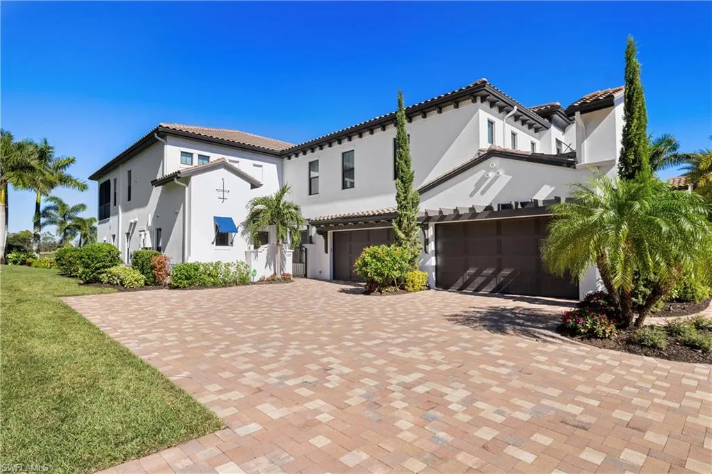 16304 Corsica WAY, Naples, FL 34110,225053618