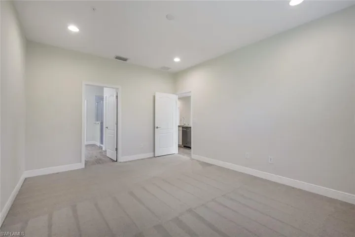 2343 Sheen Ln 405, Naples, Florida 34120