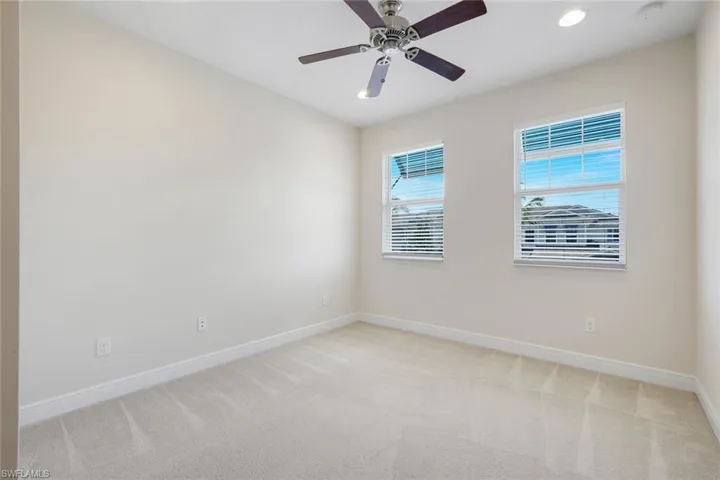 2343 Sheen Ln 405, Naples, Florida 34120
