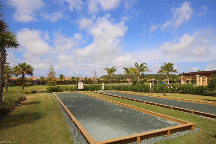 9560 Trevi CT # 4814, NAPLES FL 34113
