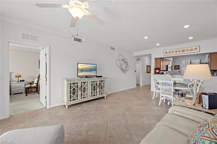 9560 Trevi CT # 4814, NAPLES FL 34113