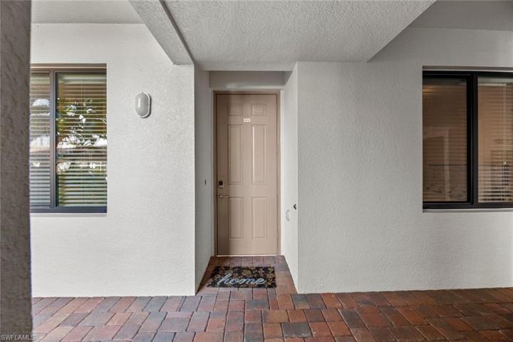 9560 Trevi CT # 4814, NAPLES FL 34113