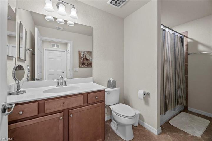 9560 Trevi CT # 4814, NAPLES FL 34113