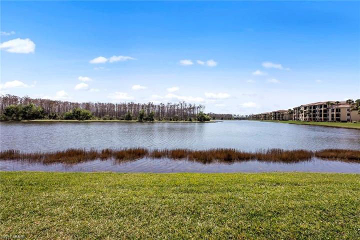 9560 Trevi CT # 4814, NAPLES FL 34113